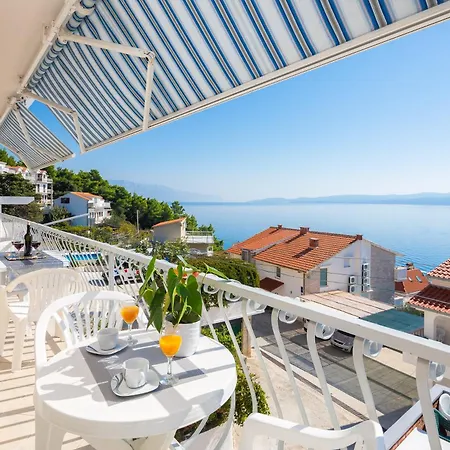 FBA Family Beach Apartments Omiš Exterior foto
