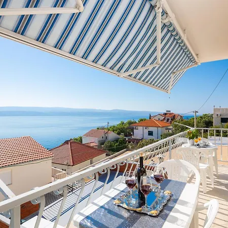 FBA Family Beach Apartments Omiš Exterior foto