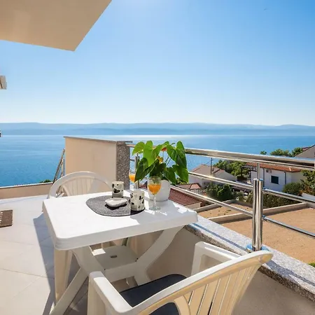 FBA Family Beach Apartments Omiš Exterior foto