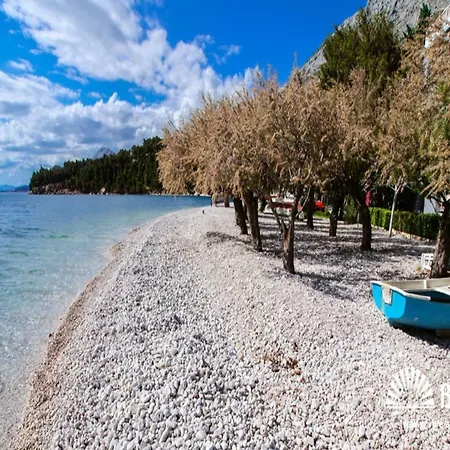 FBA Family Beach Apartments Omiš Exterior foto
