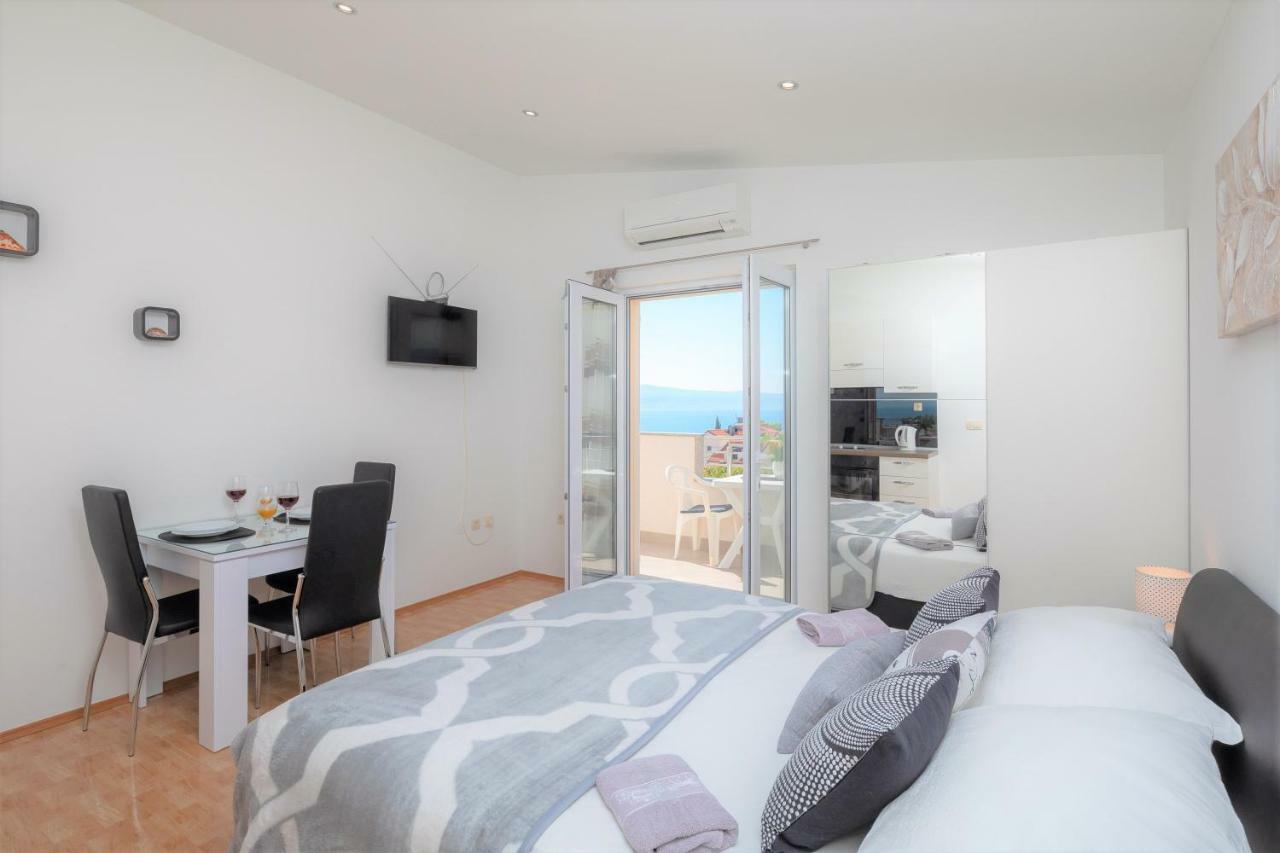 Apartment Fba Family Omis